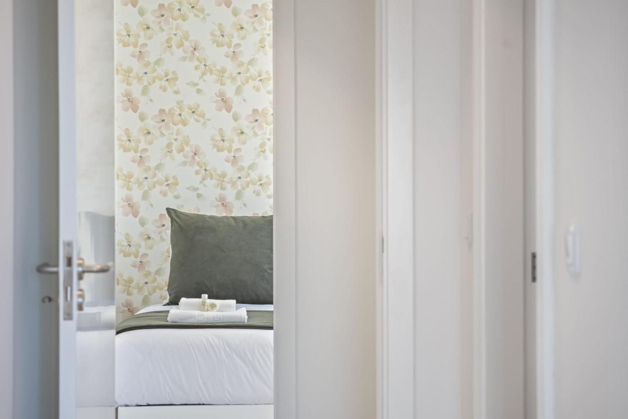 Contemporary C By Madeira Sun Travel Funchal (Madeira)